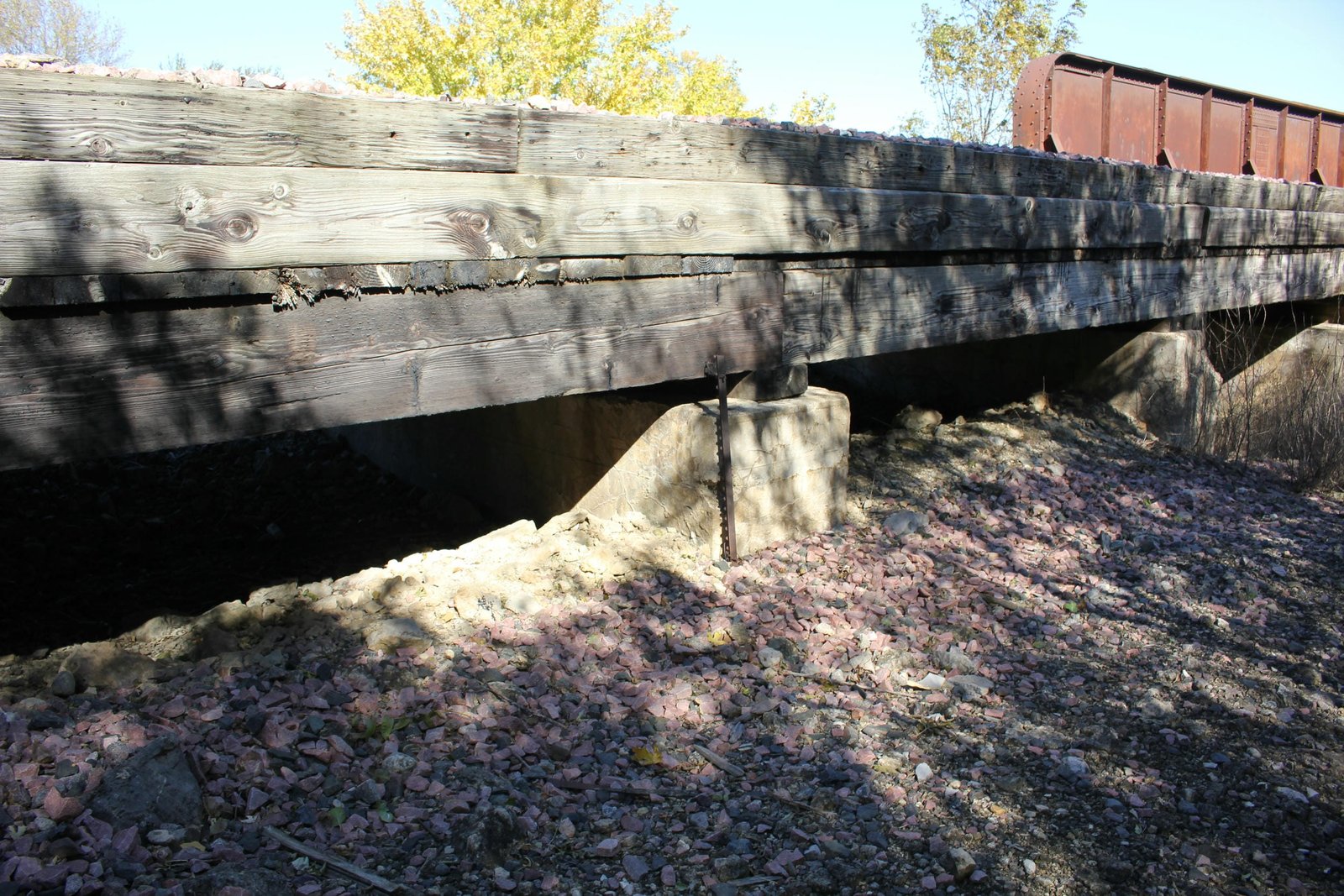 South pier, south approach (pier #6)